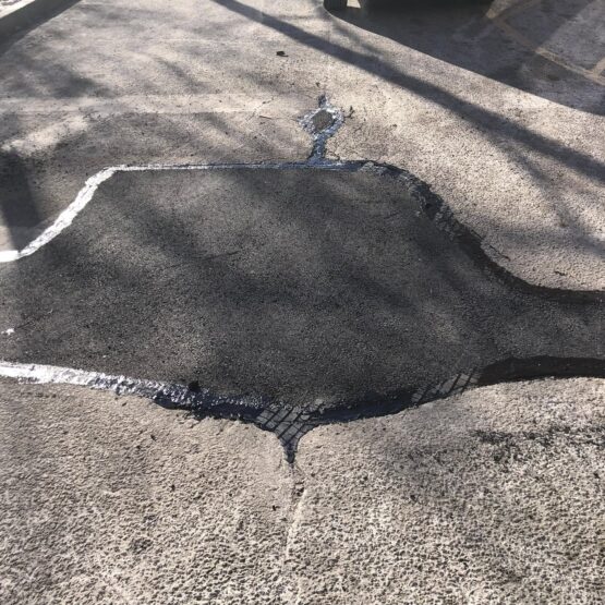 PotholeRepair-555x555